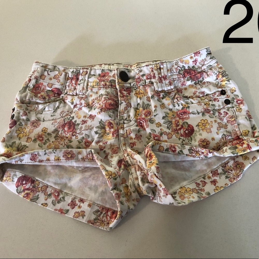 Floral shorts